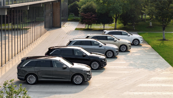 李斌：蔚來品牌明年會(huì)推出兩款大型SUV 分別為ES9和ES7